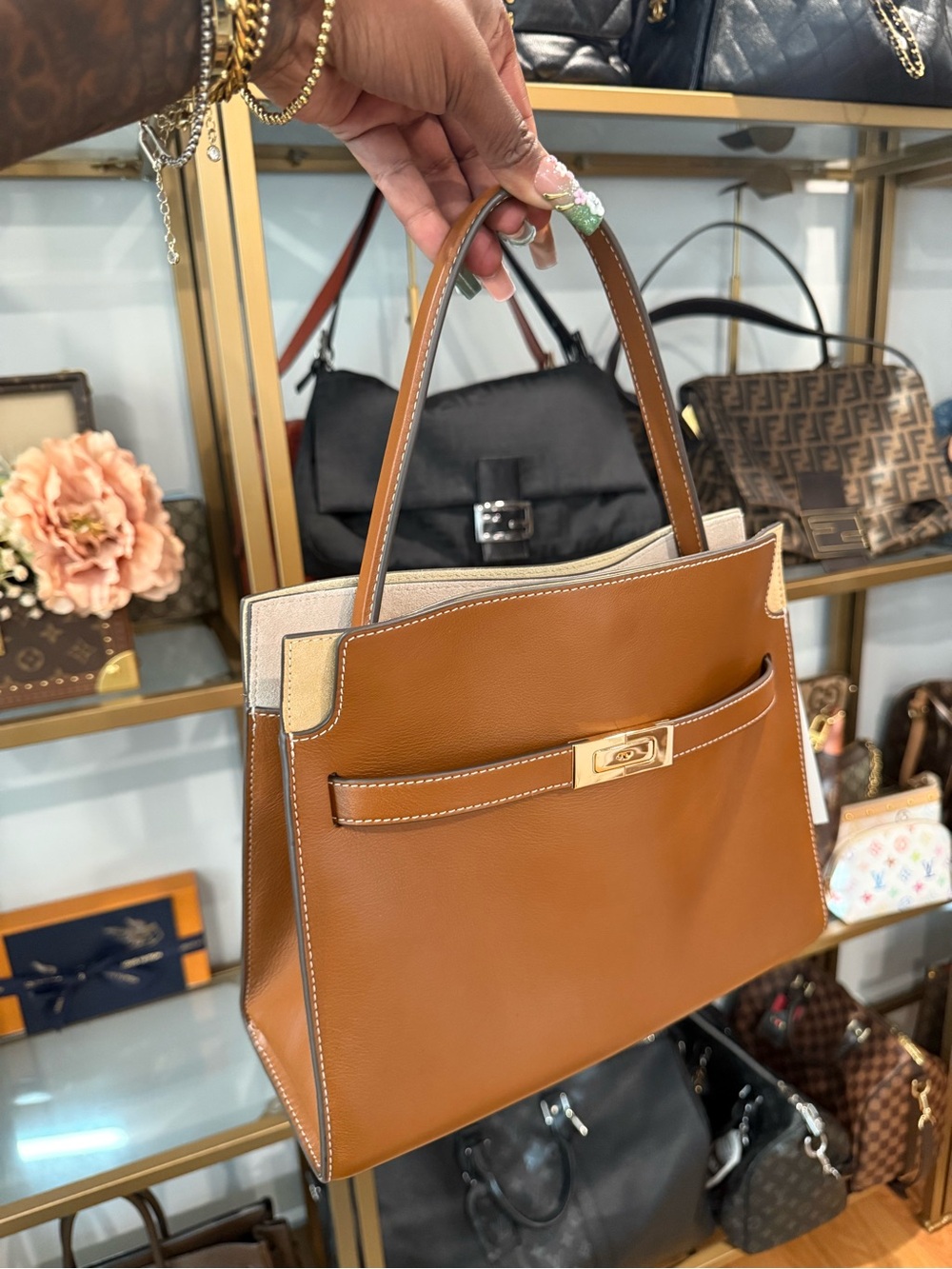 Tory Burch Small Lee Radziwill Aged Tan